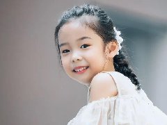 孩子含胸驼背怎么办？少儿形体培训课程是较佳选择