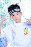 让孩子学习少儿模特好不好？