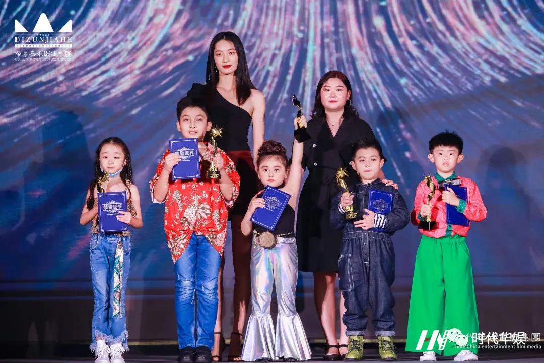 深圳少儿播音主持的训练方法(图2) 深圳少儿播音主持的训练方法(图2)