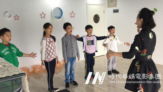 【时代华娱少儿艺术教育“明星大师课”与您相约】