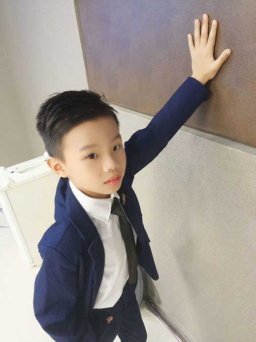 曾泓博