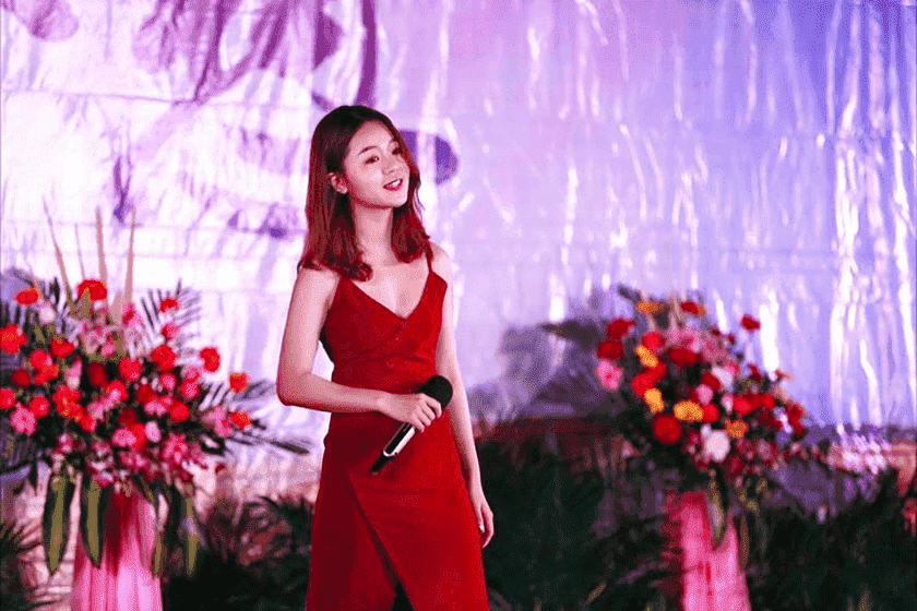环球童影少儿品牌声乐导师——杨仪琳(图1)