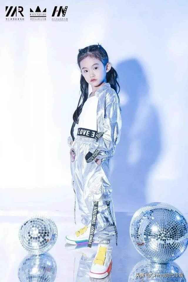 帝尊嘉禾演艺通告:戴嘉萱!明星盛典深圳总决赛特邀返场小嘉宾(图7) 戴嘉萱 | 明星盛典深圳总决赛特邀返场小嘉宾