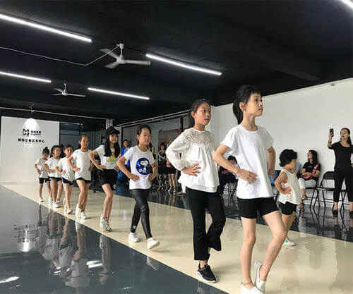 当童模的基本条件有什么?难度大不大?(图3) 当童模的基本条件