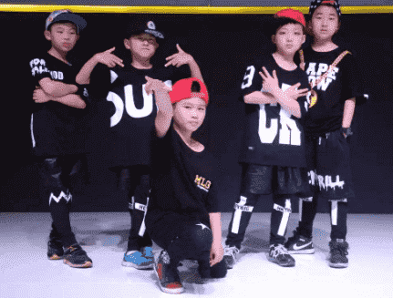 孩子学舞蹈好吗？有哪些好处？建议家长看看！(图1)