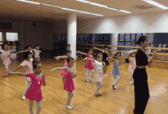 少儿学拉丁舞学好吗？要注意哪些问题？看这里就知道了!