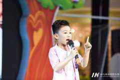 小孩学口才的较佳年龄是多少岁?三到十岁都可以