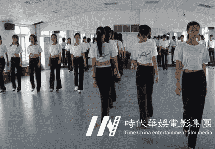 深圳模特培训班价格表是多少？一般收费价格是多少？(图1)