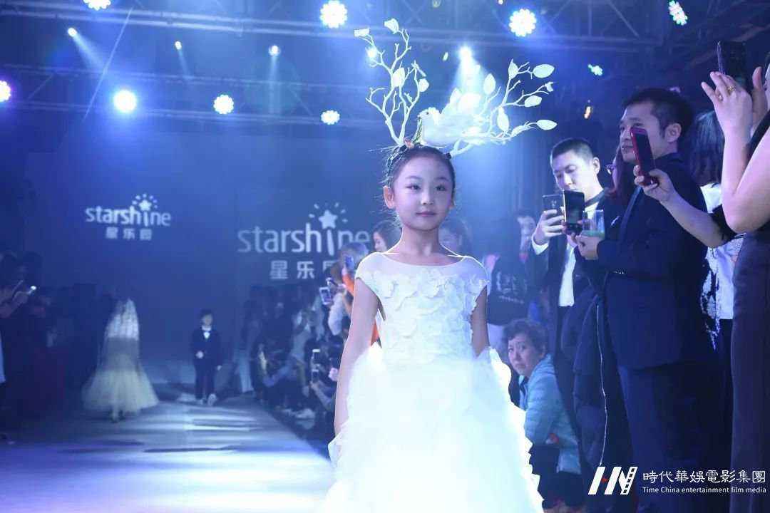 深圳少儿模特培训哪家好？如何选择少儿模特培训班？