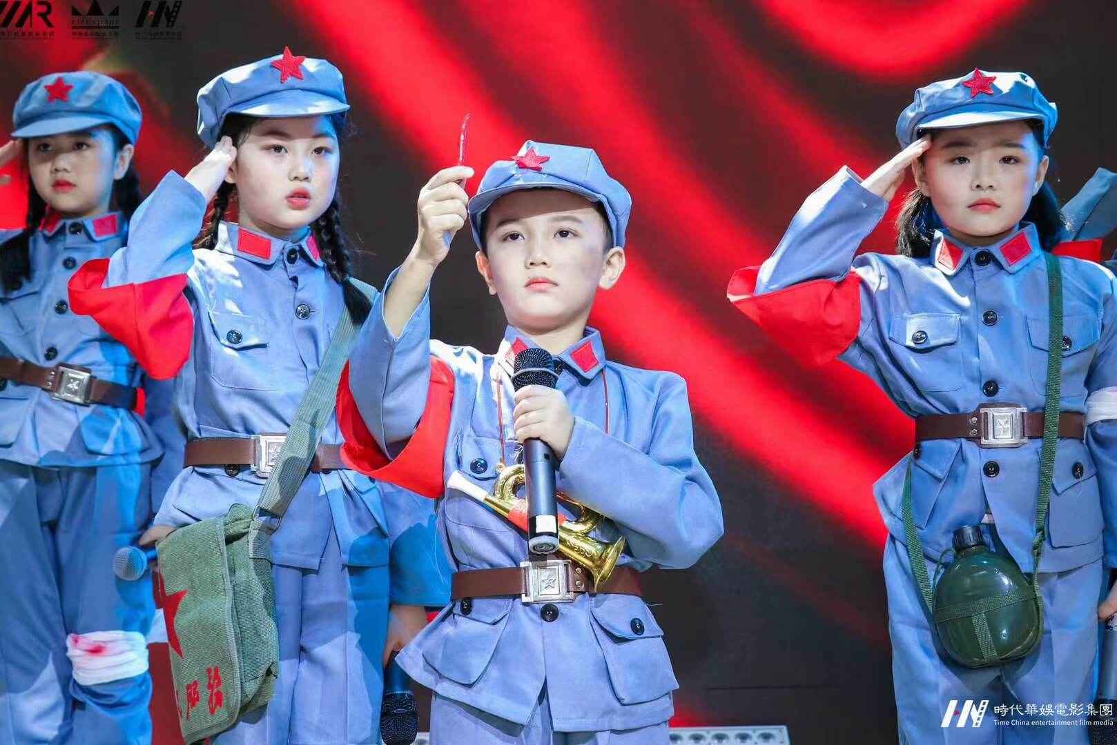 深圳少儿主持培训课程好处以及优势,环球童影老师来告诉你(图1) 深圳少儿主持培训课程好处以及优势,环球童影老师来告诉你