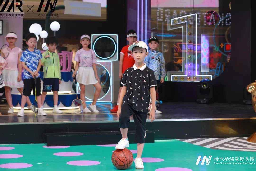 摩登天团成员的运动之美—万众瞩目的舞台超模梦(图7)