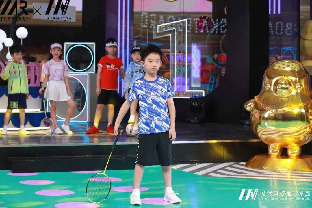 摩登天团成员的运动之美—万众瞩目的舞台超模梦(图5)