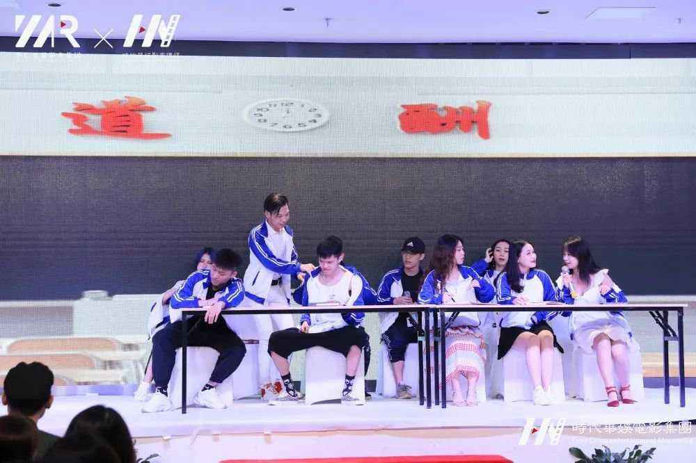环球童影开展儿童才艺培训交流总结大会(图37) 环球童影开展儿童才艺培训交流总结大会(图37)