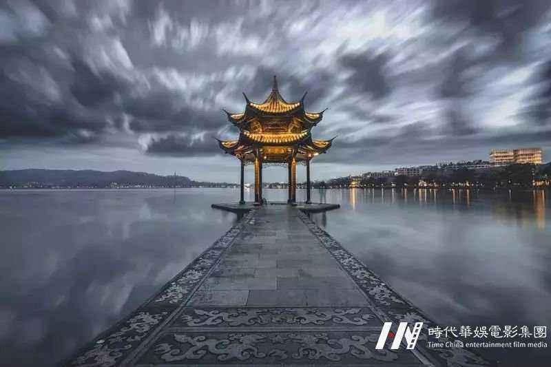 告别纯T台走秀竞赛,为童模提供更大的展示空间。(图1) 告别纯T台走秀竞赛,为童模提供更大的展示空间。(图1)