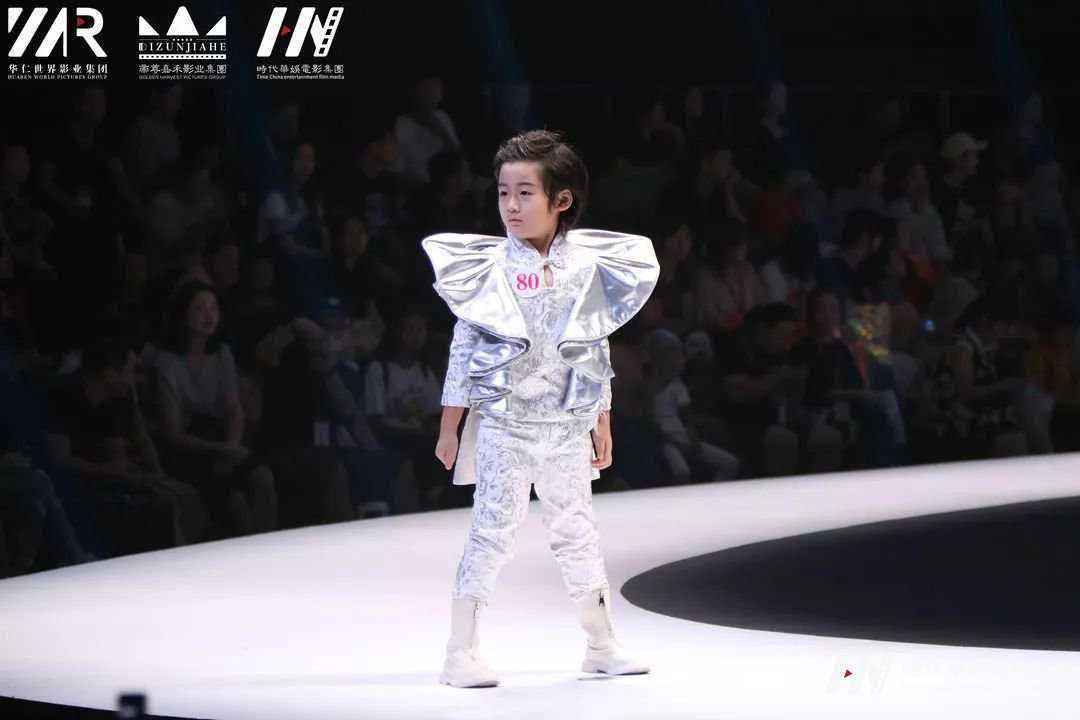 2019SZ深圳少儿时尚周暨领先秀场超模大赛结果(图15) 2019SZ深圳少儿时尚周暨领先秀场超模大赛结果(图15)