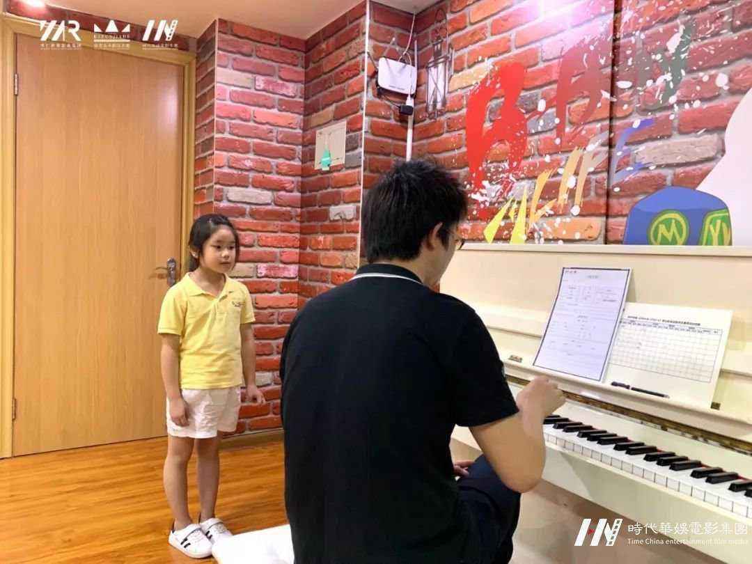 环球童影儿童声乐《DREAM STAR》组合原创歌曲见面会圆满结束(图8) 环球童影儿童声乐《DREAM STAR》组合原创歌曲见面会圆满结束(图8)