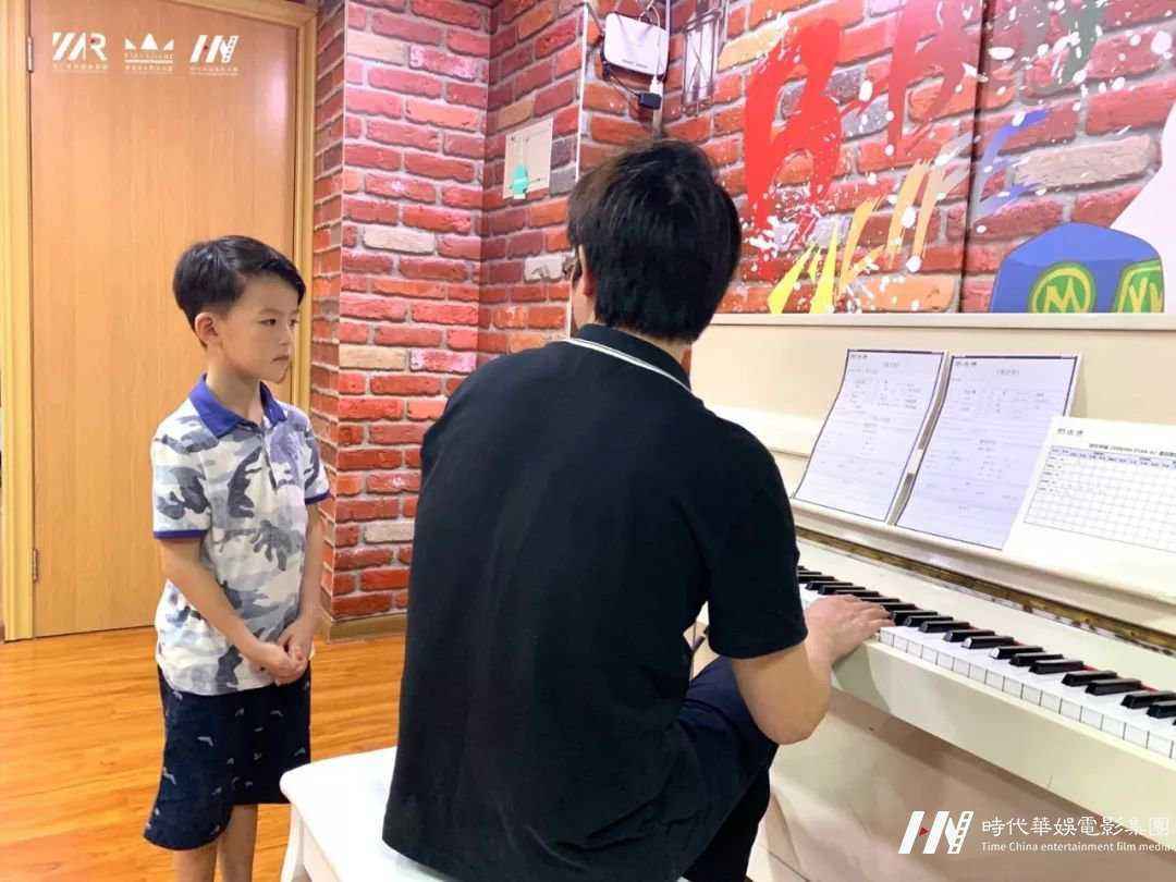 环球童影儿童声乐《DREAM STAR》组合原创歌曲见面会圆满结束(图5) 环球童影儿童声乐《DREAM STAR》组合原创歌曲见面会圆满结束(图5)