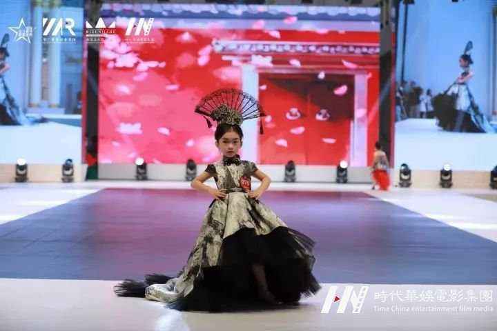 微信图片_20200108172240.jpg 深圳赛区总决赛获奖名单公布丨国际少儿模特明星盛典全国总决赛详情了解(图15)