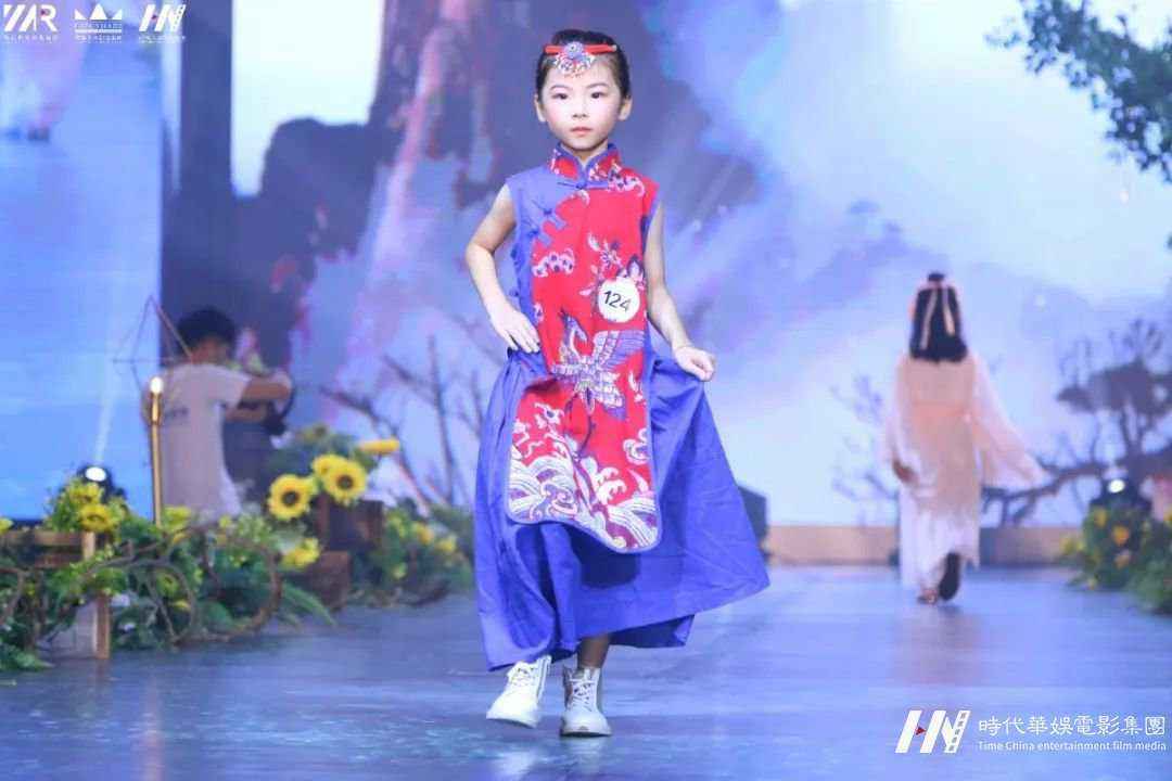 张子萱 | 国潮汉服溶洞大秀深圳赛区 介绍(图4)