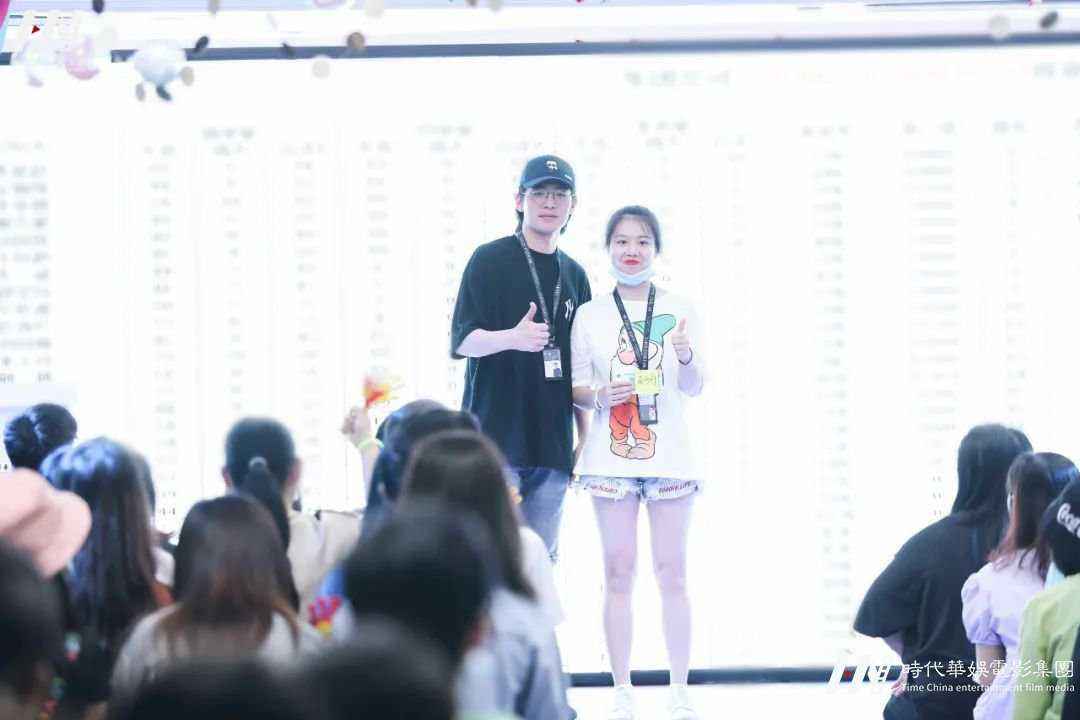 迎难而上，涅槃重生 | 环球童影六月第三周周会(图22)