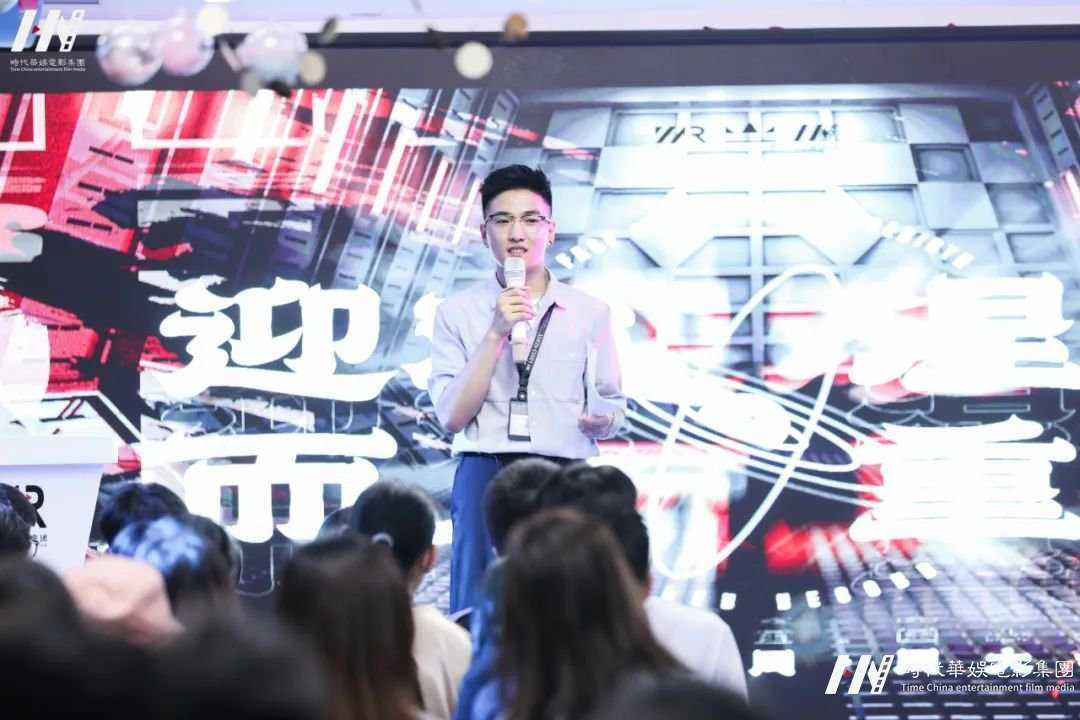 迎难而上，涅槃重生 | 环球童影六月第三周周会(图2)