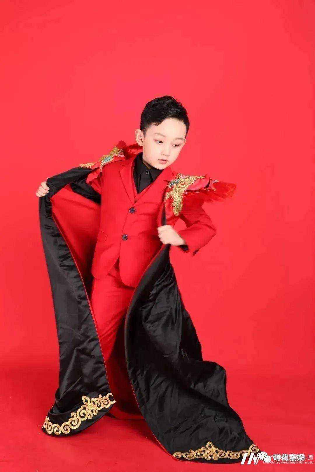 深圳儿童街舞老师一般是怎么安排课程的?(图1) 学习hip-hop-环球童影