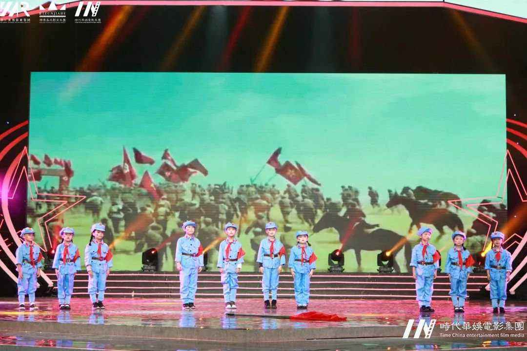 环球童影2020深圳少儿春晚节目《铁血军魂》(图6)