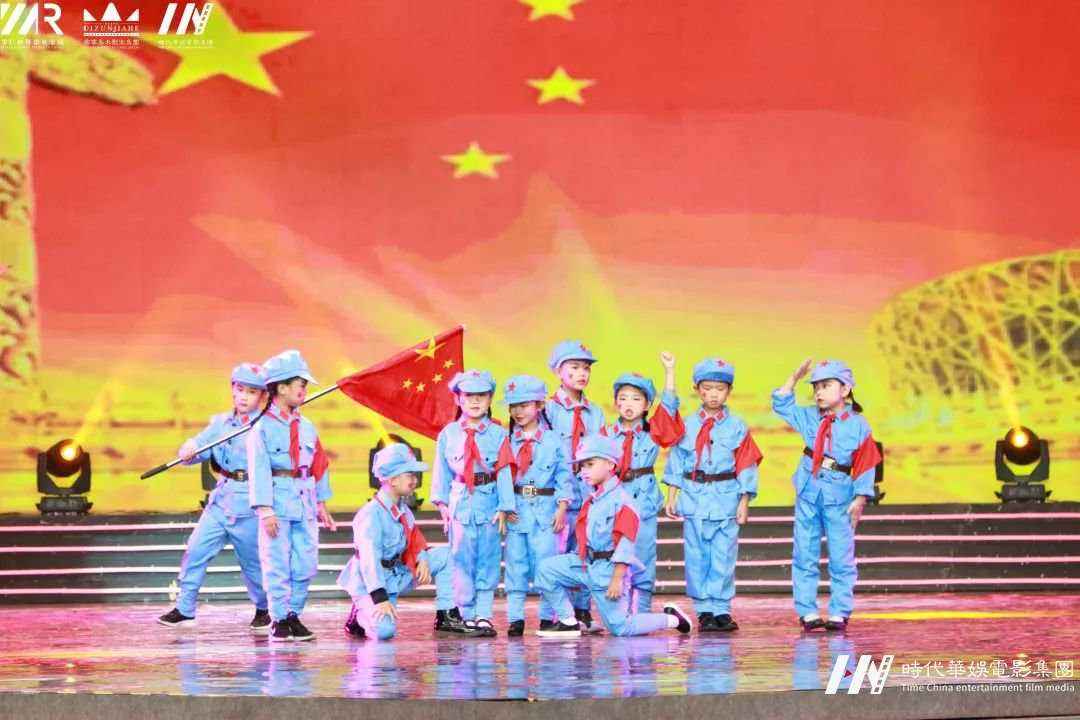 环球童影2020深圳少儿春晚节目《铁血军魂》(图7)