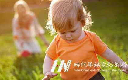 艺术教育 | 孩子不敢上台表演怎么办？(图1)