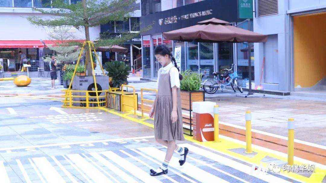 播音主持怎么自我介绍能留下一个好印象(图1) 播音主持的学生