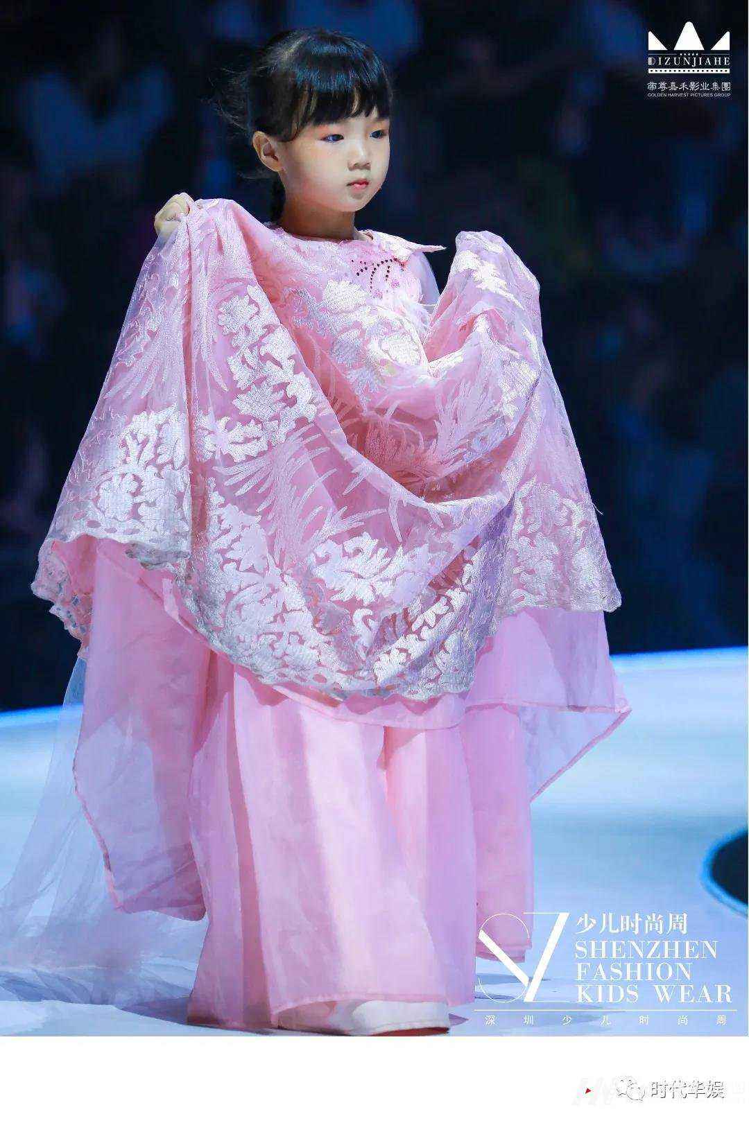 孩子的蜕变之路从学习模特开始(图2) 孩子的蜕变之路从学习模特开始(图2)