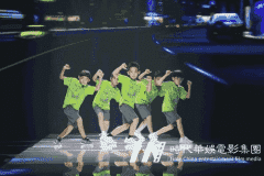儿童学习爵士舞培训的好处这么多 别再说学爵士舞没用了