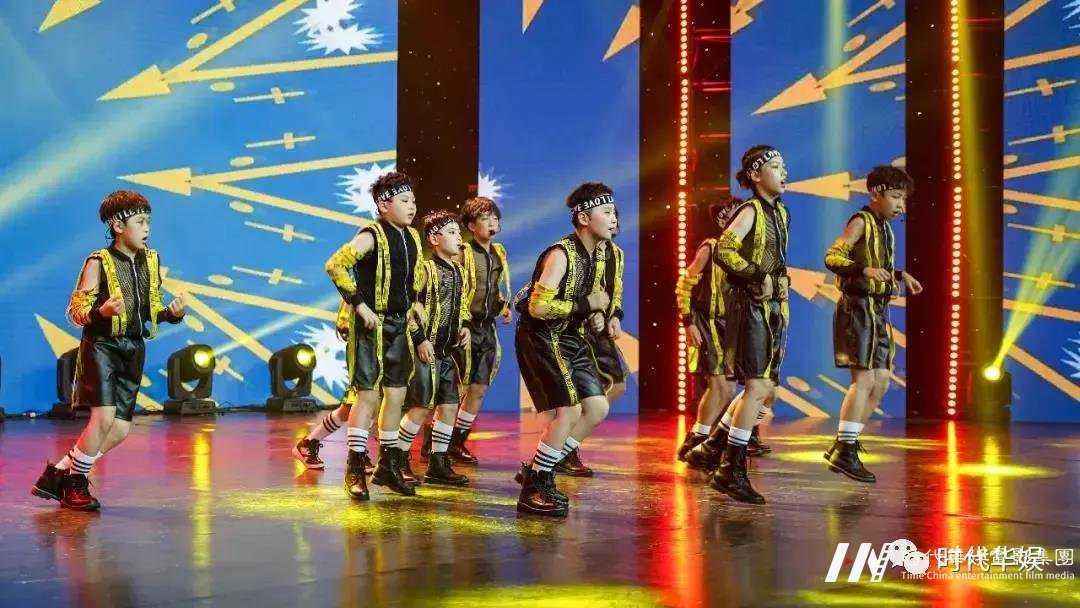 小孩学跳舞有什么好处?(图2) 小孩学跳舞有什么好处?