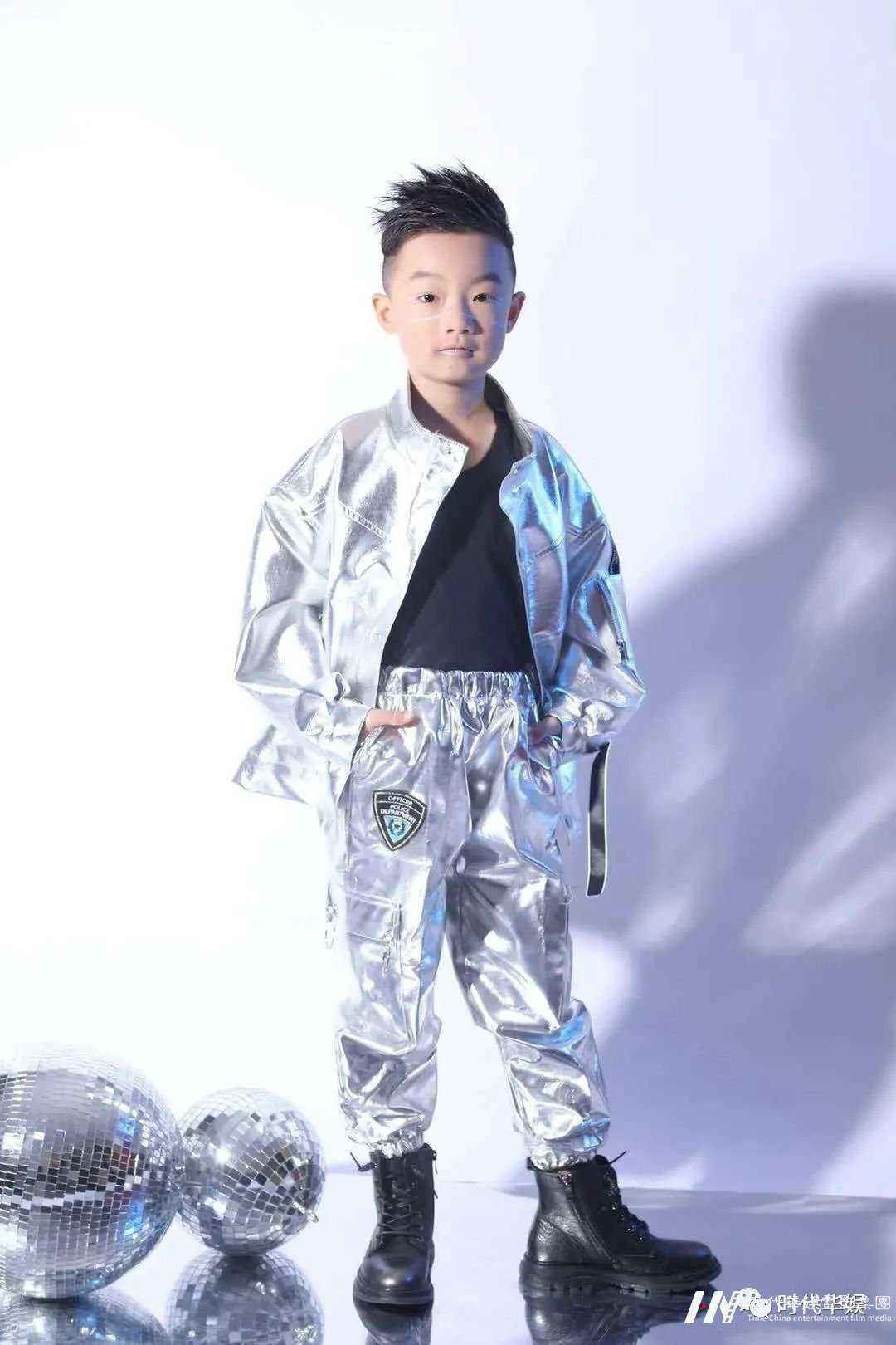 颜热 | 2019领先届华娱星少儿才艺盛典(图6) 颜热 | 2019领先届华娱星少儿才艺盛典(图6)