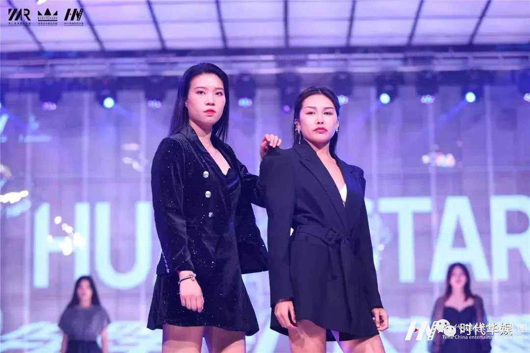 领先届华娱星少儿才艺盛典赛事回顾(图35) 领先届华娱星少儿才艺盛典赛事回顾(图35)