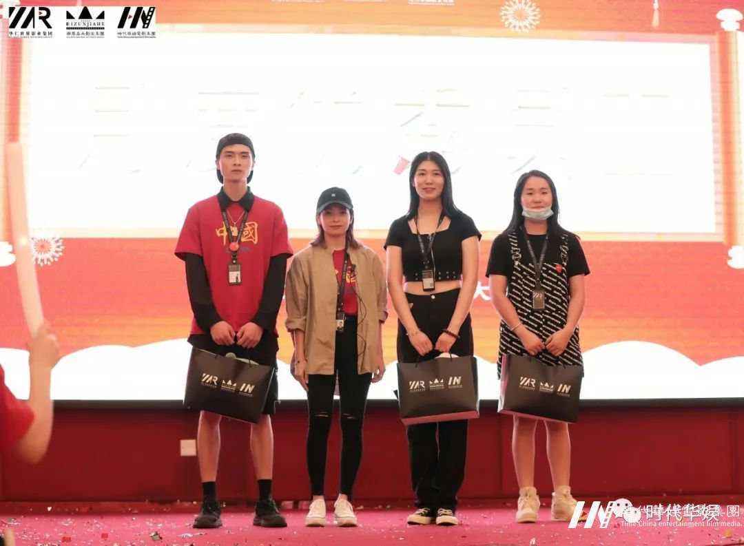 共融.共荣：山河瑰丽，金秋瑞气；华仁雄姿，巍巍屹立| 环球童影十月份月大会(图56)