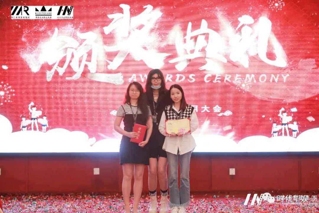 共融.共荣：山河瑰丽，金秋瑞气；华仁雄姿，巍巍屹立| 环球童影十月份月大会(图48)