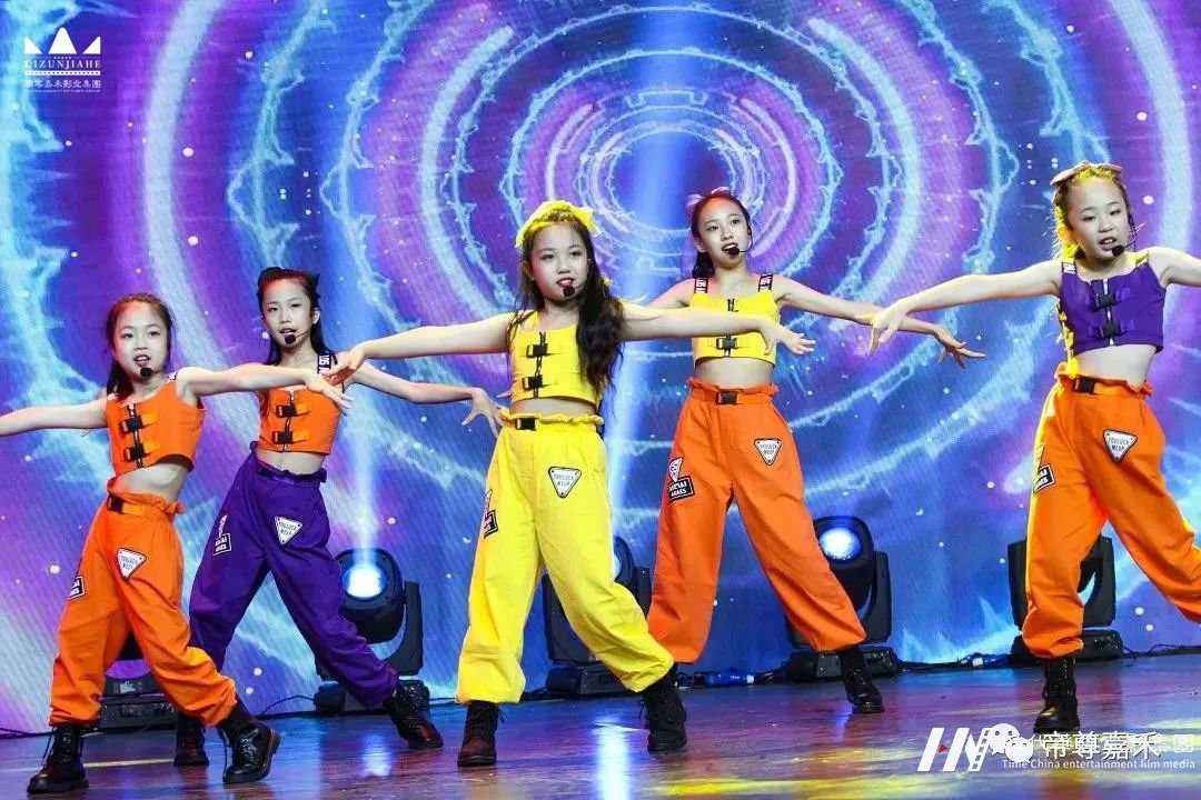 《聚光灯下的我们》深圳站丨报名详情(图2) 《聚光灯下的我们》深圳站丨报名详情(图2)