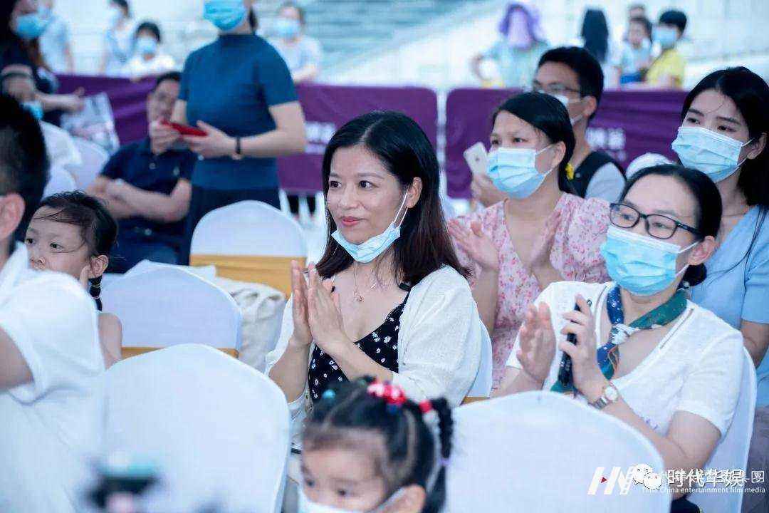 家长注意事项:10岁以下儿童学舞蹈需要避免的六点事项(图1) 舞蹈培训机构