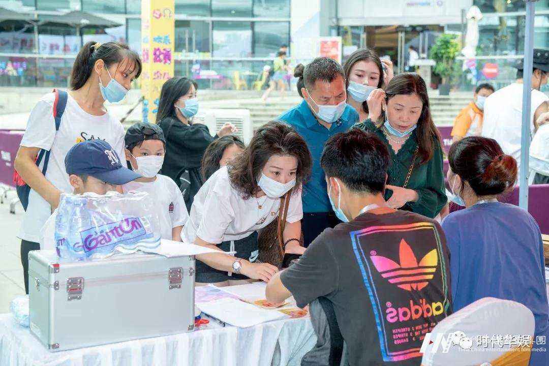 家长注意事项:10岁以下儿童学舞蹈需要避免的六点事项(图2) 舞蹈的专业训练