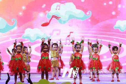 儿童舞蹈基本功训练有什么技巧?如何让孩子坚持练习?(图1) 儿童舞蹈基本功训练有什么技巧?如何让孩子坚持练习?