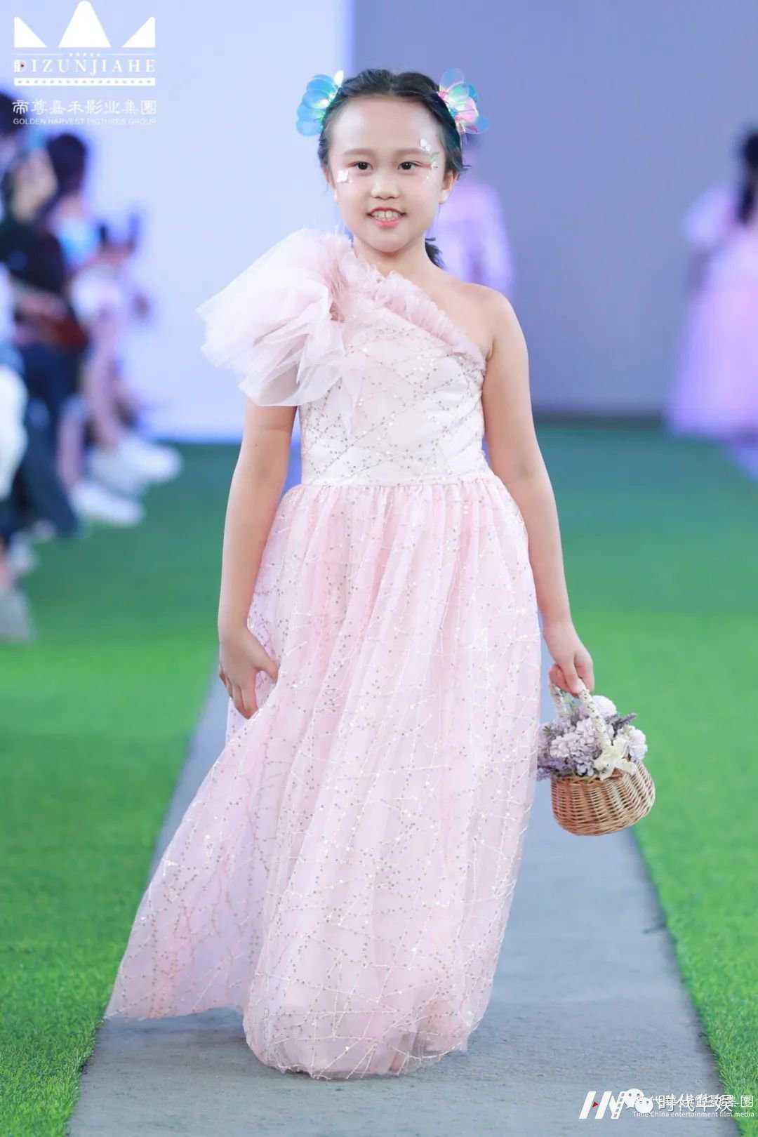 2020SZ《深圳时装周》精彩回顾(图12) 2020SZ《深圳时装周》精彩回顾(图12)