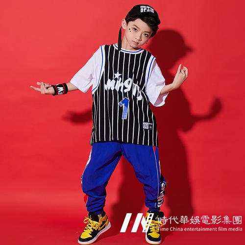 深圳少儿街舞培训老师是如何培养孩子对舞蹈的兴趣(图1) 深圳少儿街舞培训老师是如何培养孩子对舞蹈的兴趣(图1)
