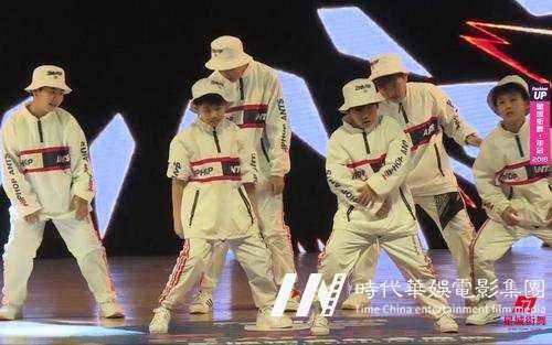 如果小孩想学习爵士舞,哪个年龄比较适合?(图1) 如果小孩想学习爵士舞,哪个年龄比较适合?(图1)