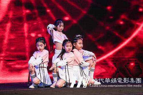 爵士舞适不适合小孩学习?(图1) 爵士舞适不适合小孩学习?(图1)