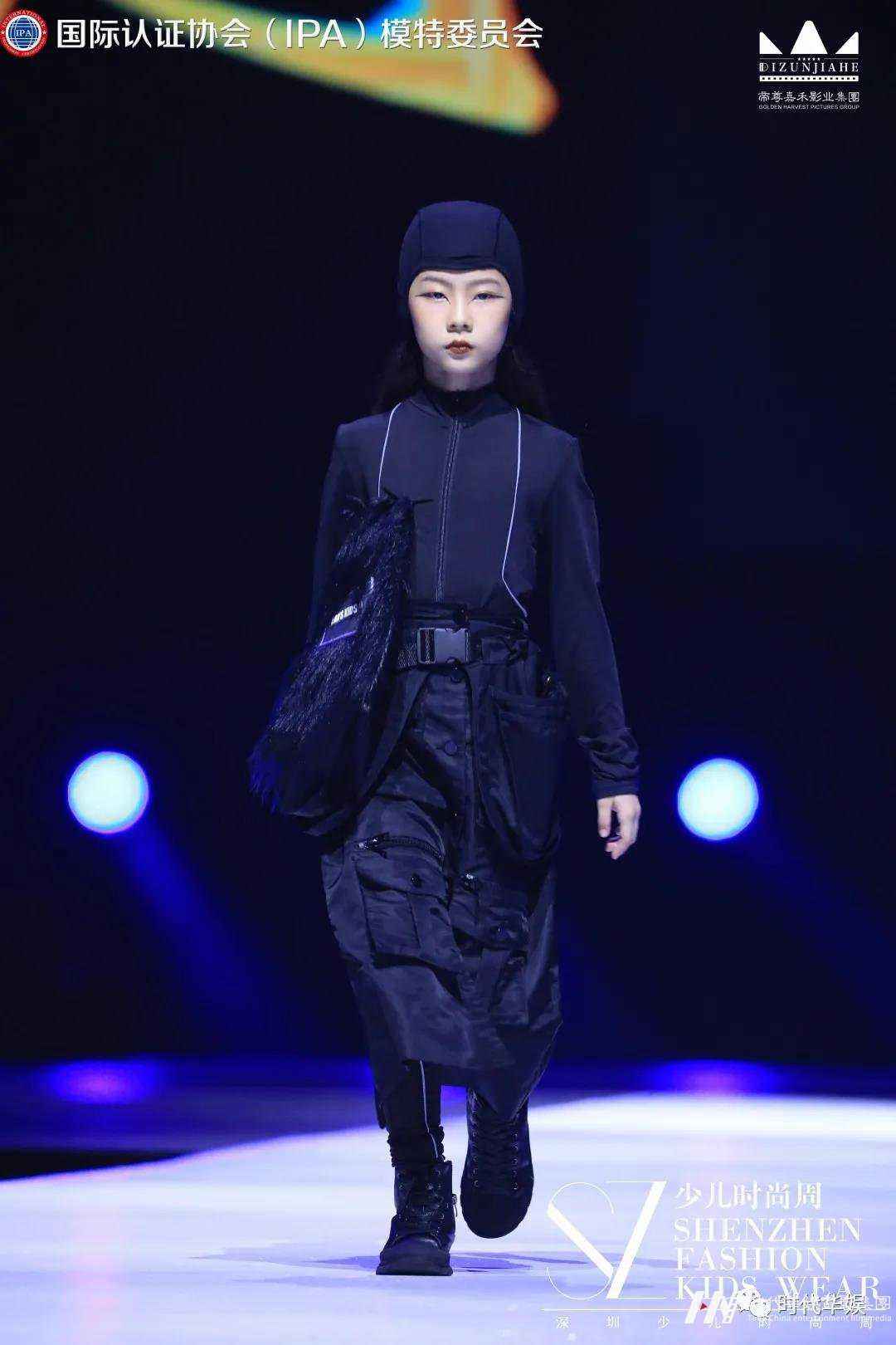 孩子多大上少儿模特培训班比较合适?(图2) 孩子多大上少儿模特培训班比较合适?02