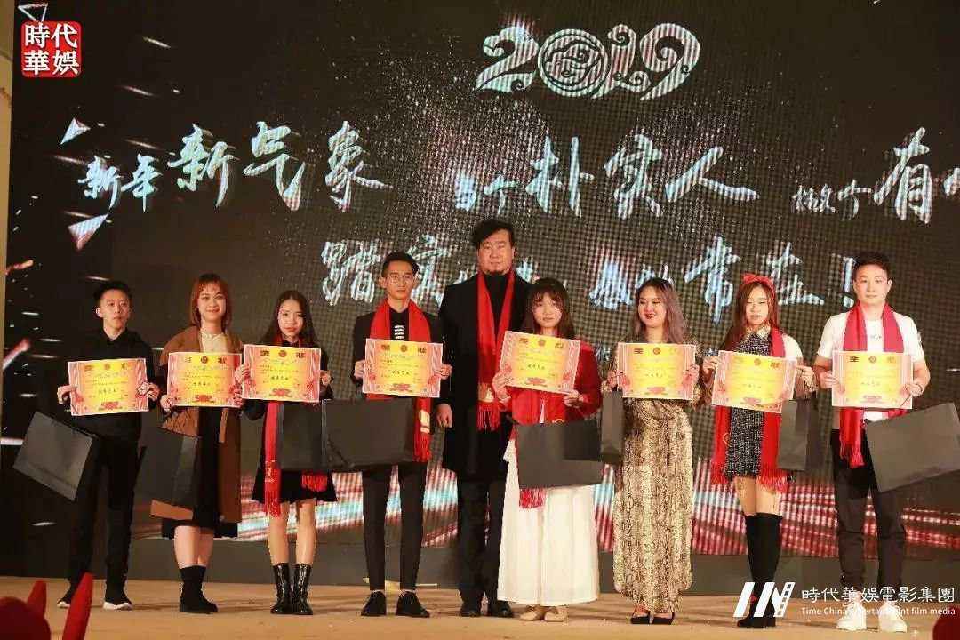 环球童影，2019 ，新年新气象，当个朴实人，做个有心人——踏实做事，感动常在！(图52)