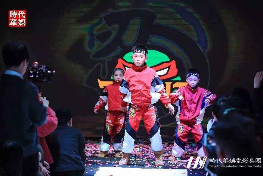 深圳群“星”璀璨|环球童影2019年一月份月大会 节目精彩回顾(图24) 深圳群“星”璀璨|环球童影2019年一月份月大会 节目精彩回顾(图24)