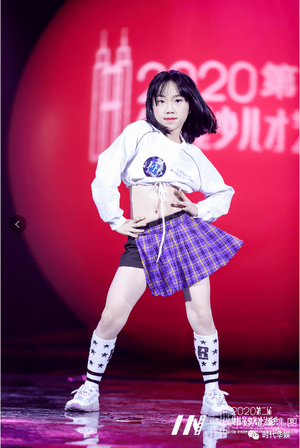 少儿舞蹈基本功要注意哪些东西(图2) 少儿舞蹈基本功要注意哪些东西02