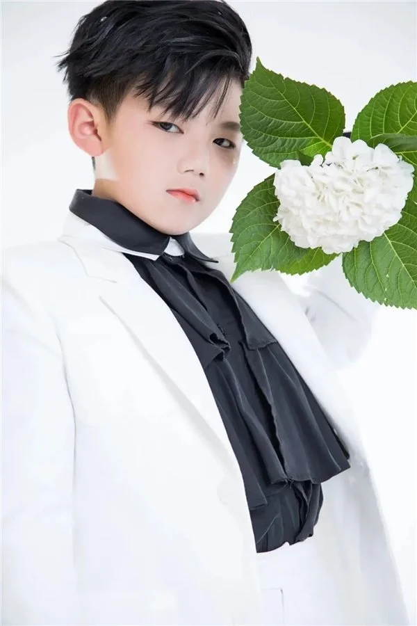杨顺凯受邀担任2022环球少儿精英模特大赛上海总决赛形象大使天团(图4)
